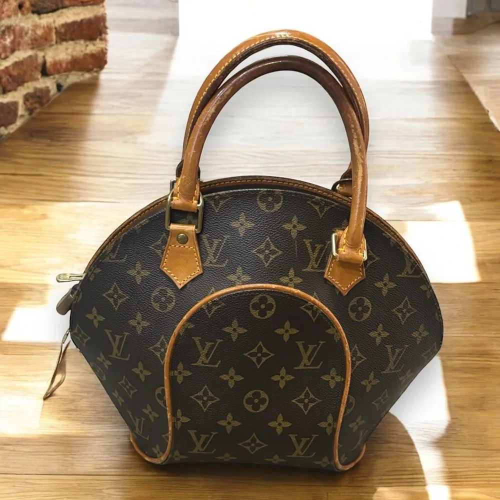 1998’ Vintage Louis Vuitton Ellipse MM